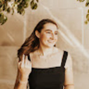 Meet your Posher, Emma